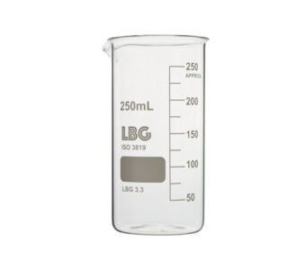 Bicchiere graduato con becco forma alta in vetro borosilicato ml   50 cf.12 pz. - BKT3-050-012